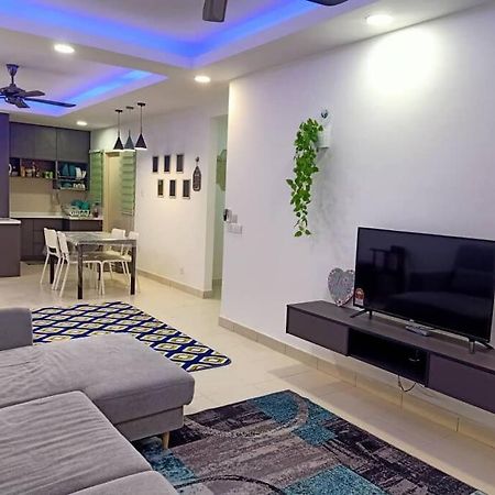 שאה אלאם Debayu Homestay With Free Parking At Setia Alam מראה חיצוני תמונה